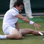 травма ноги у теннисиста